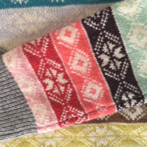 Beautiful Womens Rainbow Snowflake stripe winter Lambswool blend sweater The Gap - Picture 3 of 6